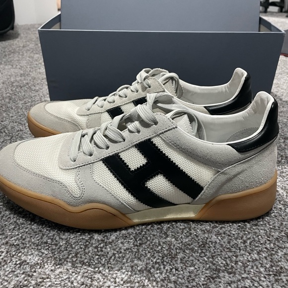 Hogan white suede trim sneaker - Picture 2 of 5